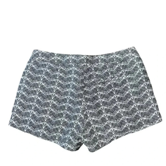 Joie Merci Shorts Geometric patterned Black White Print Silk linen Chevron 4 - Picture 5 of 7
